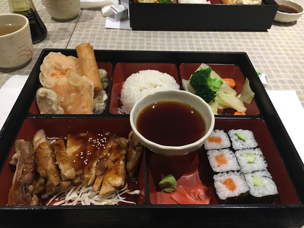 Komachi Japanese Restaurant | 15440 Bayview Ave, Aurora, ON L4G 7J1, Canada | Phone: (905) 841-3841