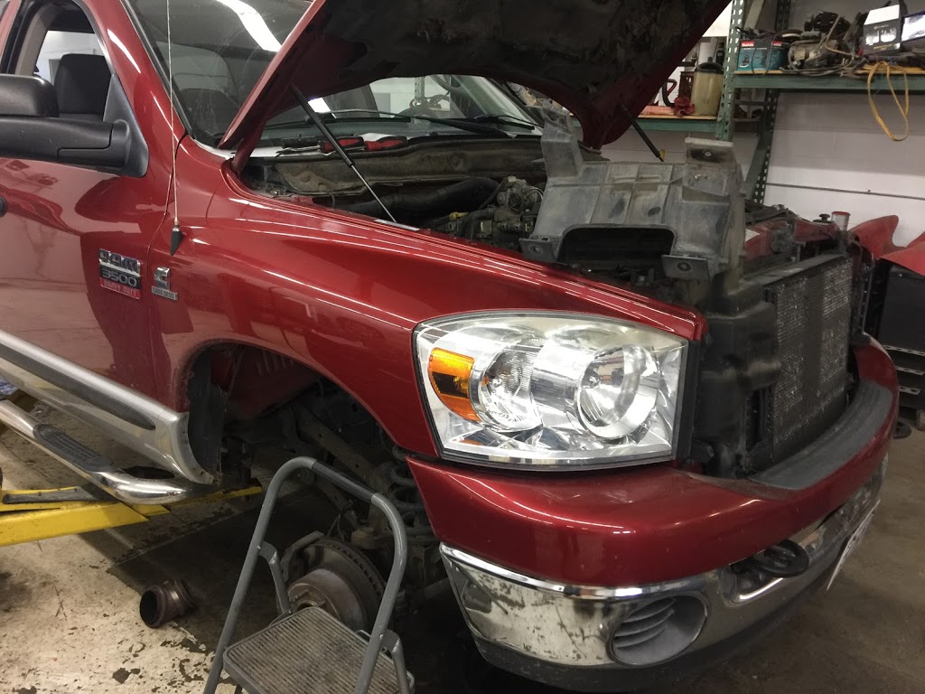 Max Performance Auto Repair Kelowna | 656 Willow Park Rd #1, Kelowna, BC V1X 5C4, Canada | Phone: (250) 765-8311