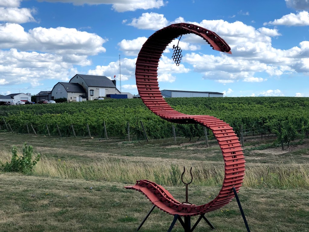 Sue-Ann Staff Estate Winery | 3210 Staff Ave, Jordan Station, ON L0R 1S0, Canada | Phone: (877) 566-1719
