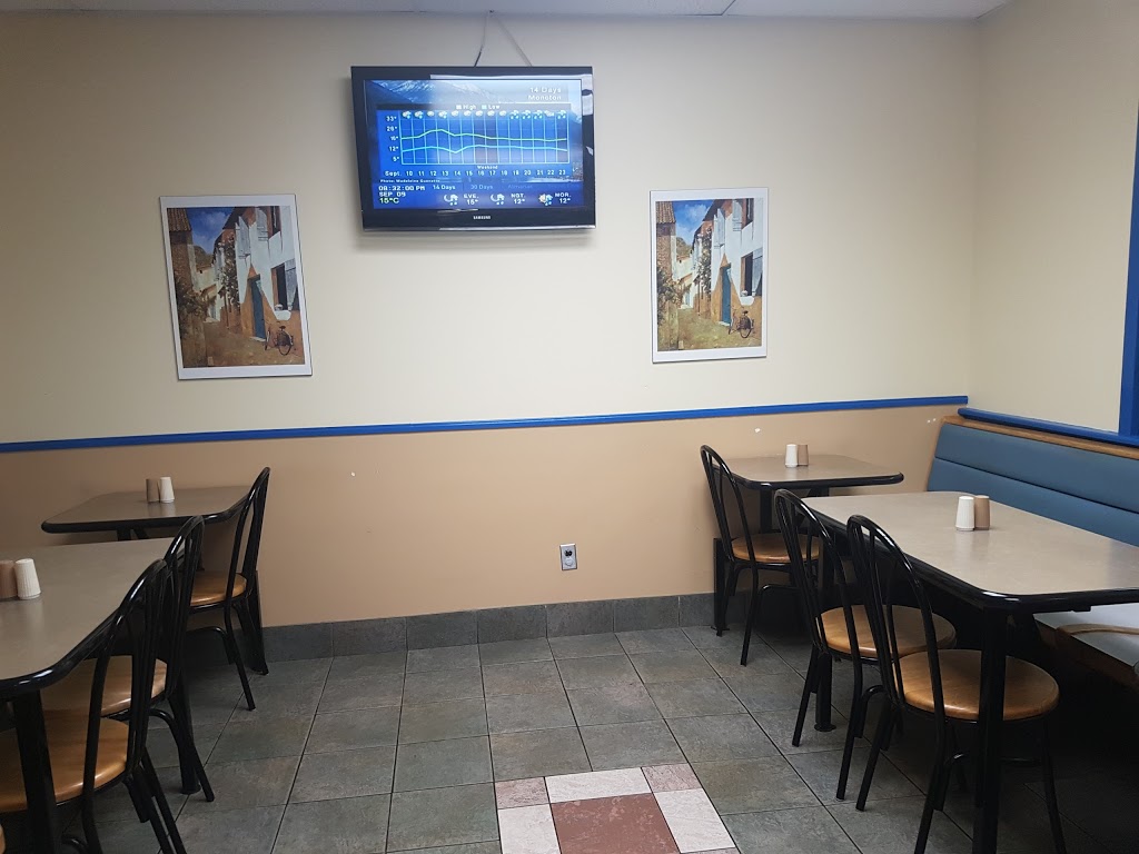Deluxe French Fries | 450 Paul St, Dieppe, NB E1A 5T5, Canada | Phone: (506) 388-1920