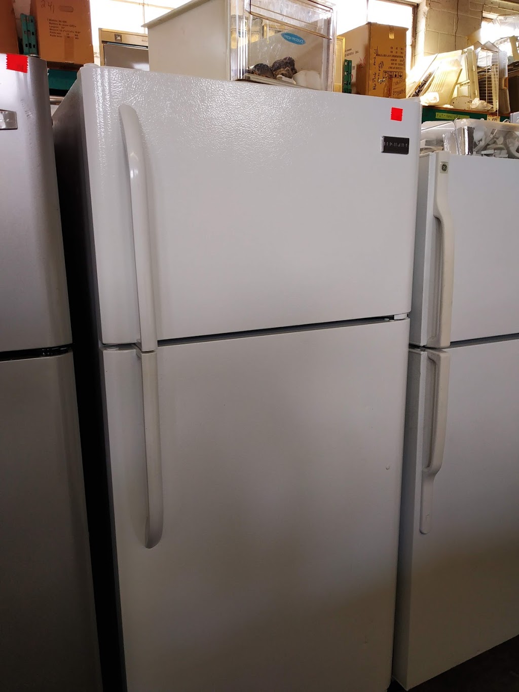Appliance Warehouse | 206 Pellatt Ave, North York, ON M9N 2P6, Canada | Phone: (416) 246-0555