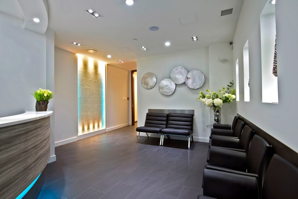 Clinique de Montreal - Medico Chirugicale | 305, 150 Boulevard de la Côte-Vertu, Saint-Laurent, QC H4N 1C6, Canada | Phone: (514) 222-5050