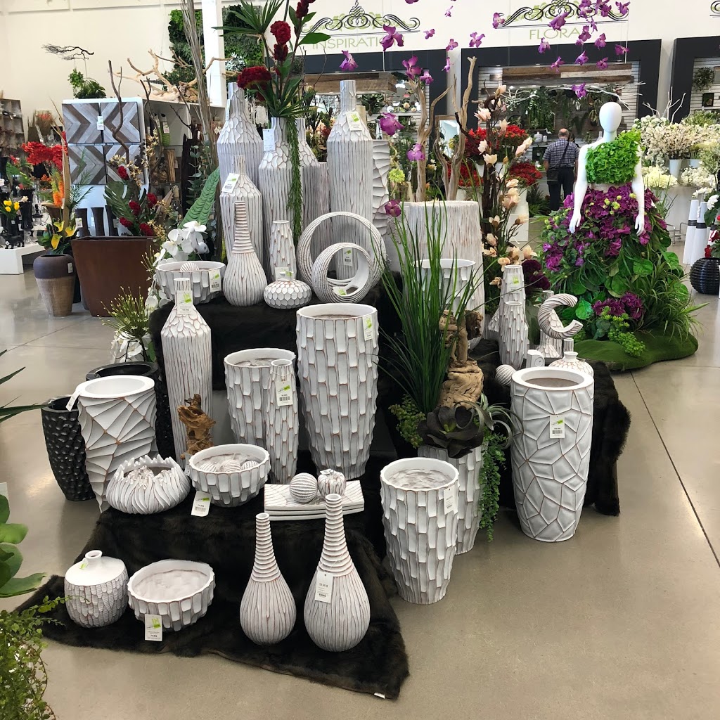 Véronneau decorations - Laval | 2965 Boulevard le Corbusier, Laval, QC H7L 3M3, Canada | Phone: (450) 680-1989