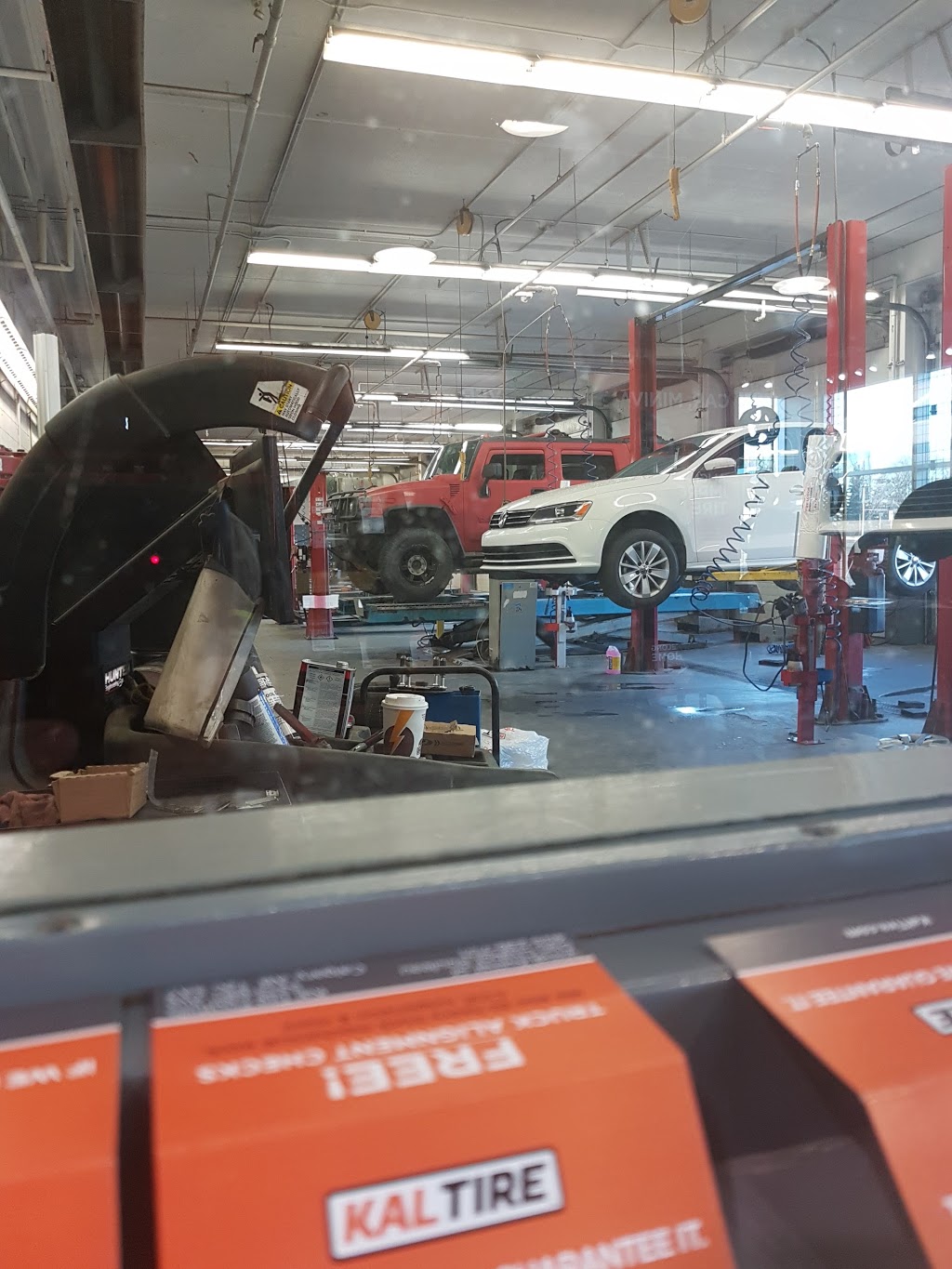 Kal Tire | 5375 68 Ave SE, Calgary, AB T2C 5A7, Canada | Phone: (403) 236-7171
