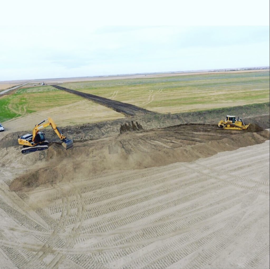 Hansens Excavating & Trucking Ltd. | Township Rd 100, Taber, AB T1G 0A6, Canada | Phone: (403) 223-9162