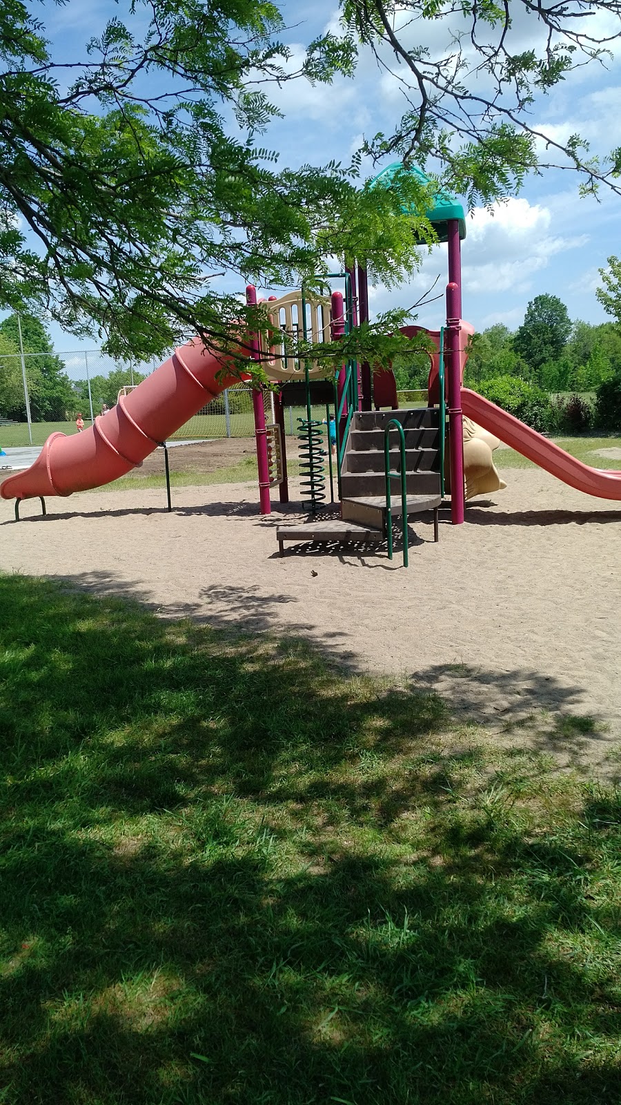 Caledon East Park | 6101 Old Church Rd, Caledon East, ON L7C 1G6, Canada