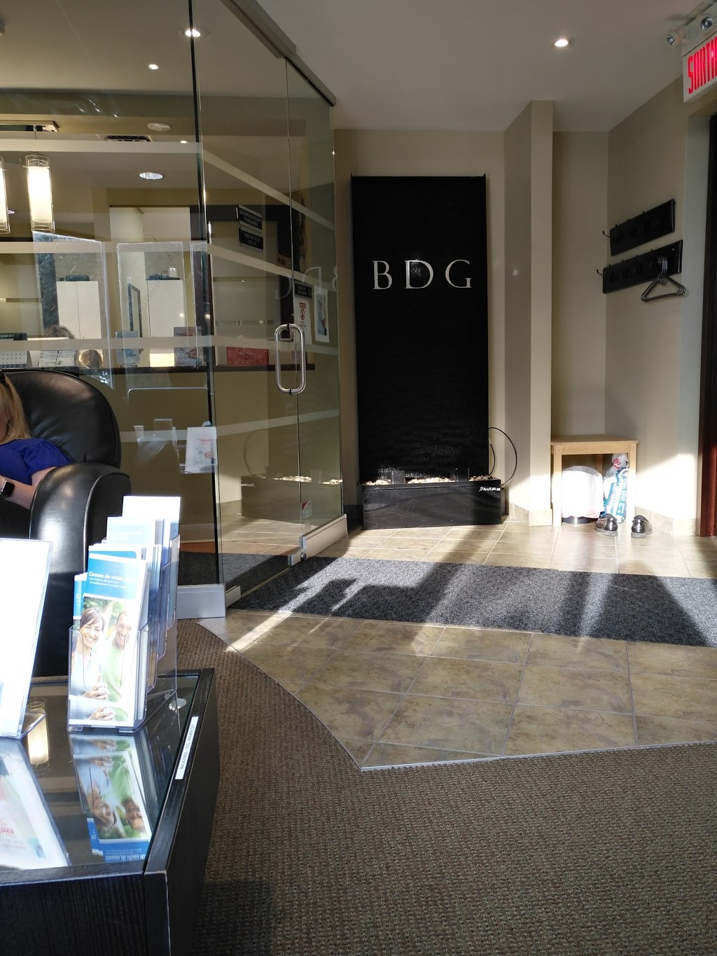 Beacon Dental Group | 26 Rue Sainte-Anne, Sainte-Anne-de-Bellevue, QC H9X 1L3, Canada | Phone: (514) 695-4758