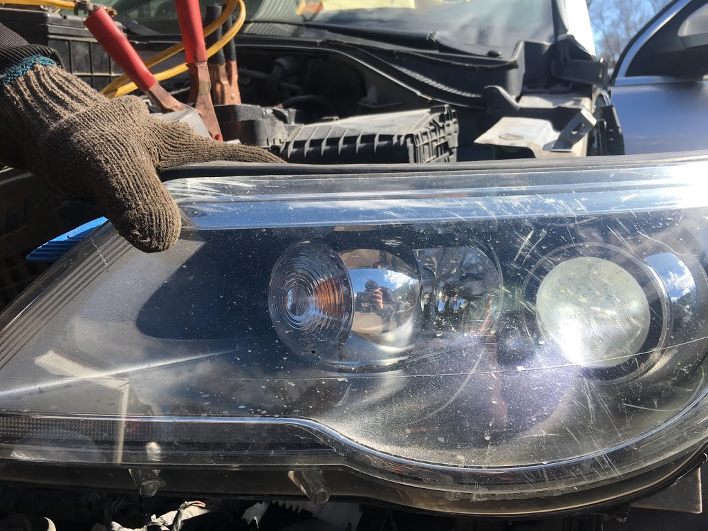 Boston Auto Wreckers | 113 McCormack St, York, ON M6N 1X8, Canada | Phone: (416) 769-1133