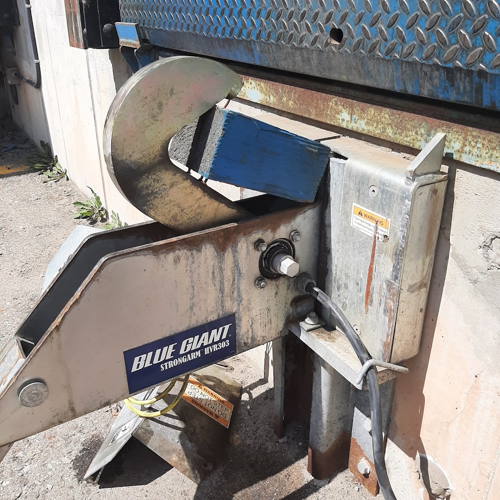 Als door and dock solutions | 5460 Rochelle Way, Mississauga, ON L5M 6N4, Canada | Phone: (647) 915-4696