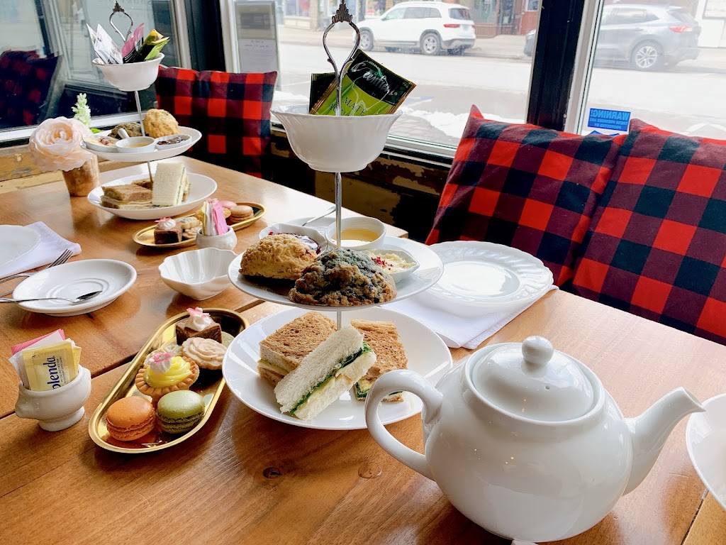 Wing House Beaverton | 334 Simcoe St, Beaverton, ON L0K 1A0, Canada | Phone: (705) 504-4444