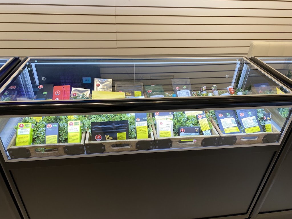 Best Cannabis - Port Hope | 68 Wellington St, Port Hope, ON L1A 4H7, Canada | Phone: (905) 885-0420
