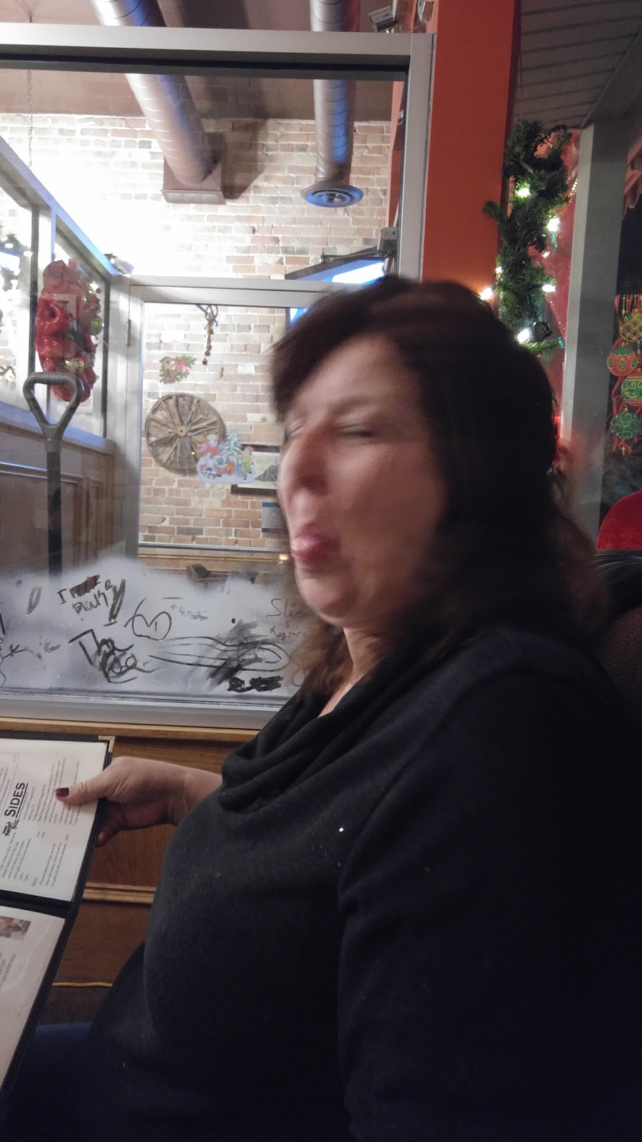 Village Restaurant & Pizzeria | 12 Main St W, Norwich, ON N0J 1P1, Canada | Phone: (519) 863-2813