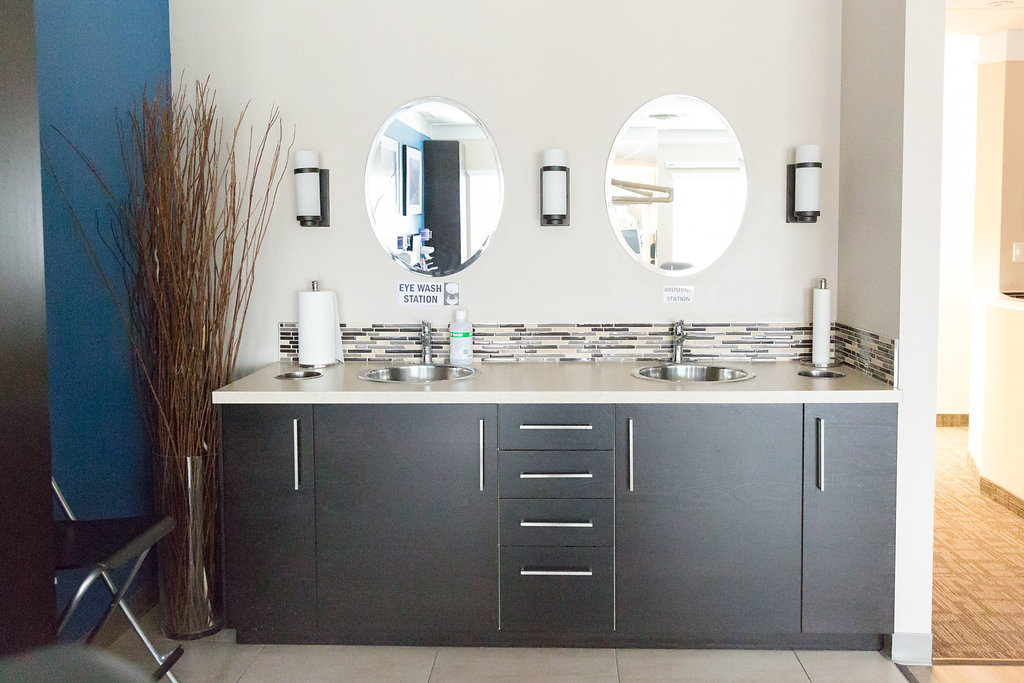 Discover Orthodontics | 1 Conestoga Dr #300, Brampton, ON L6Z 4N5, Canada | Phone: (905) 846-7846