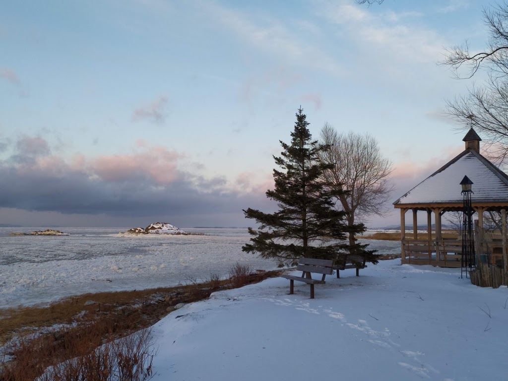 Église catholique Saint-Roch-des-Aulnaies | 974 Route de la Seigneurie, Saint-Roch-des-Aulnaies, QC G0R 4E0, Canada | Phone: (418) 354-2552