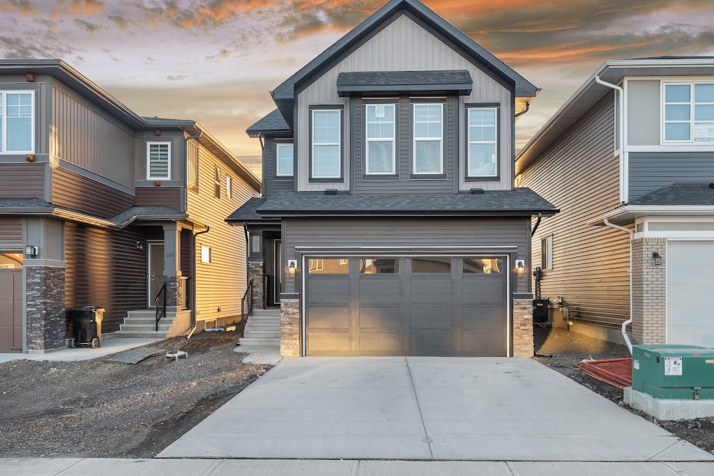 Vipbnb | Calgary, AB T3G 3C9, Canada | Phone: (403) 389-5783