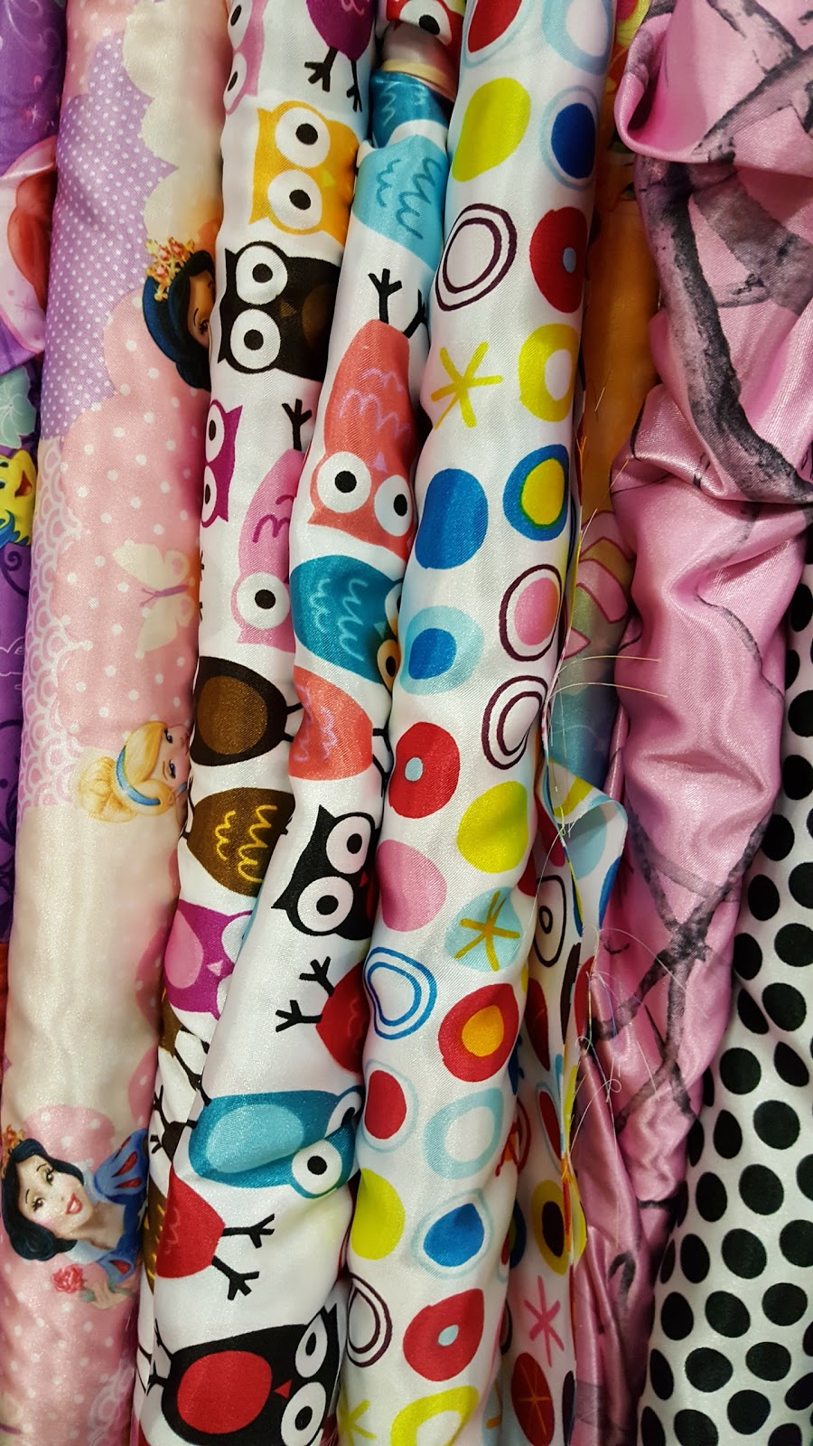 Lens Mill Store | 364 St Vincent St, Barrie, ON L4M 4A5, Canada | Phone: (705) 722-5367