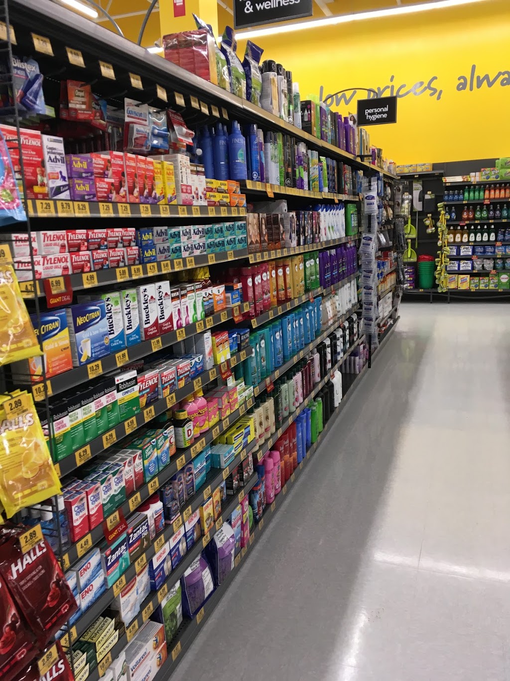 Giant Tiger | 2325 Preston Ave S, Saskatoon, SK S7J 2G2, Canada | Phone: (306) 664-2255