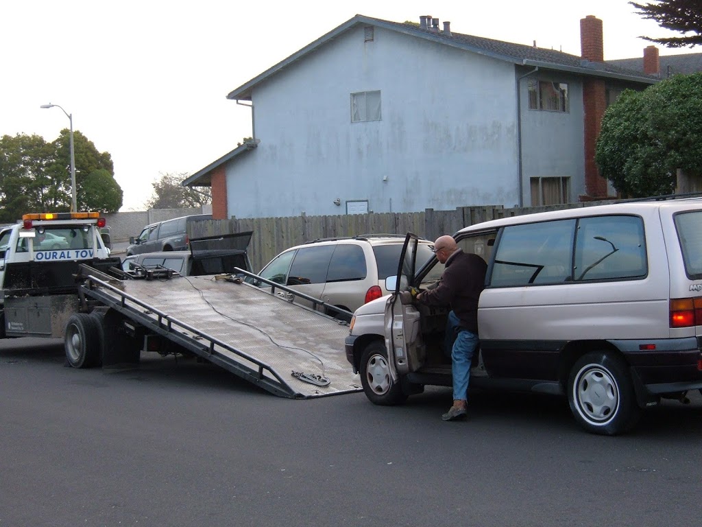AC Towing | 9517 Dickenson Rd W, Mount Hope, ON L0R 1W0, Canada | Phone: (905) 981-5269