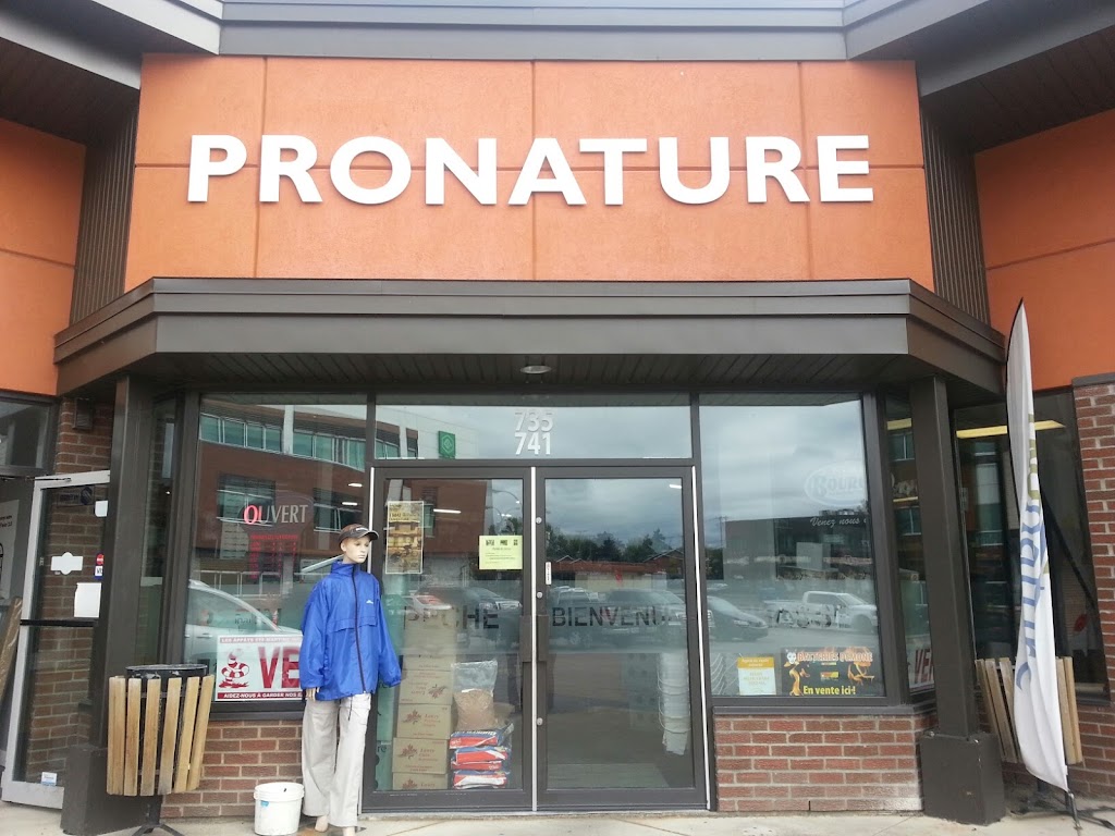 Pronature Terrebonne | 735 Bd des Seigneurs, Terrebonne, QC J6W 1T5, Canada | Phone: (450) 492-8000
