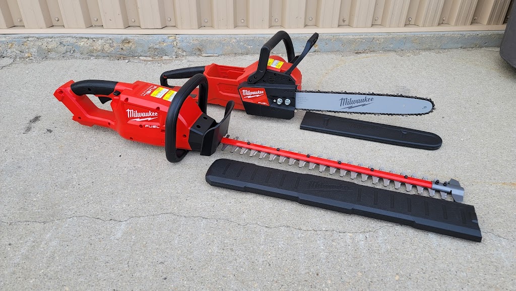 Altona Farm Service Ltd | 80 6 St NE, Altona, MB R0G 0B0, Canada | Phone: (204) 324-5523