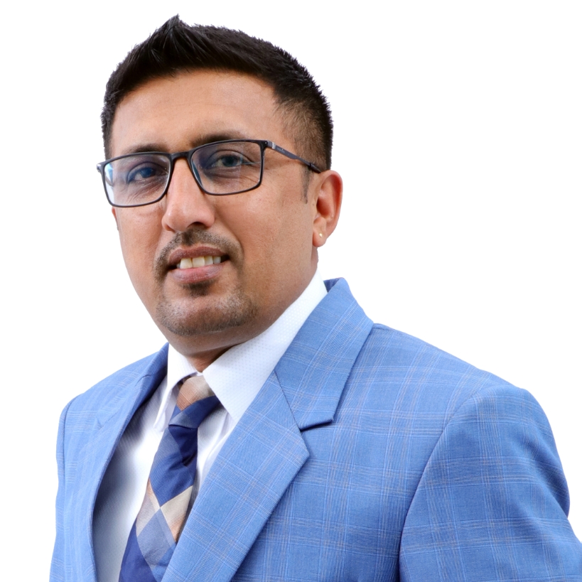 Realtor Hardev Dhaliwal | 8 Templar St, Brampton, ON L6Y 2Y2, Canada | Phone: (416) 456-5676