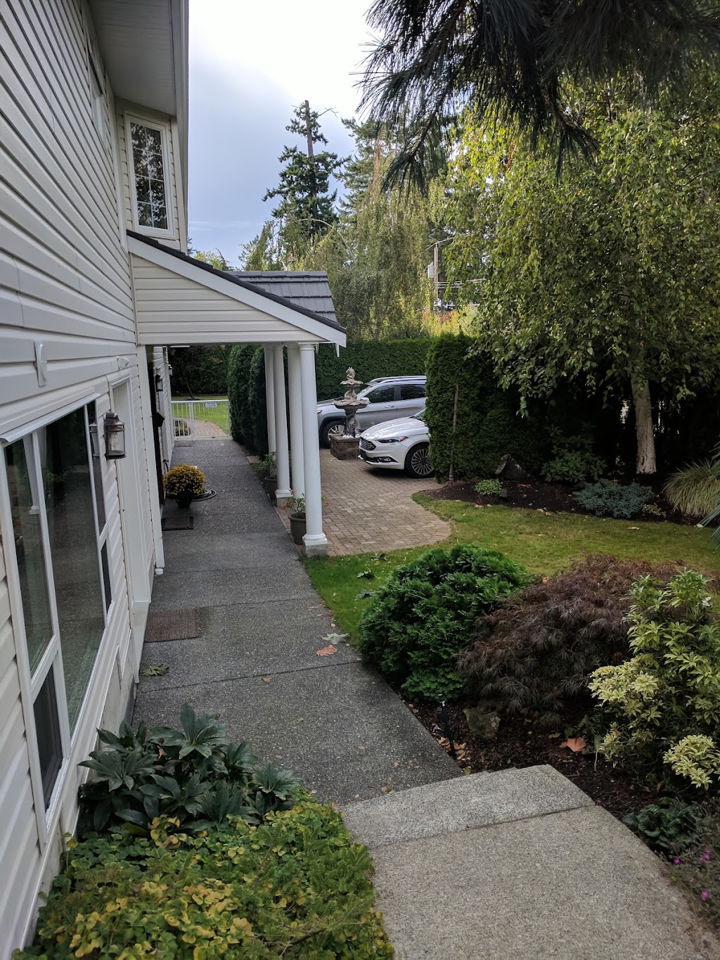 Kye Bay B&B | 1549 Kye Bay Rd, Comox, BC V9M 3T7, Canada | Phone: (250) 465-1878
