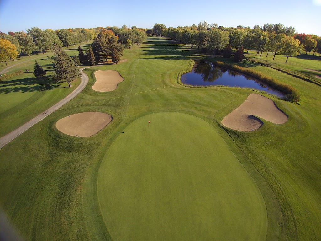 Club de Golf de Valleyfield | 3350 Bd du Bord de lEau, Salaberry-de-Valleyfield, QC J6S 6E1, Canada | Phone: (450) 373-2323