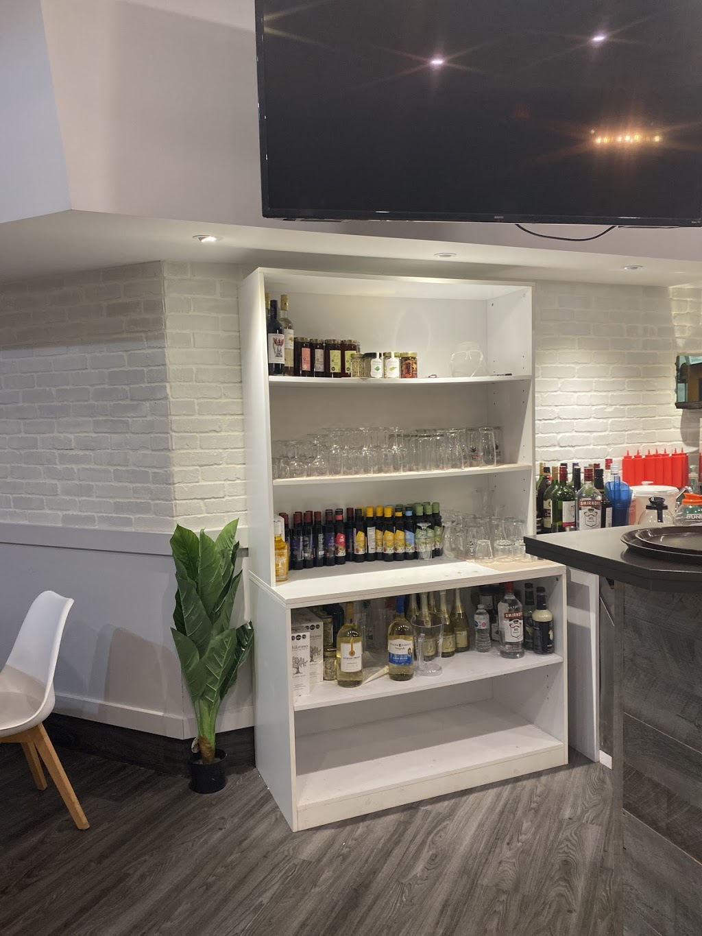 Georgian Family Restaurant | 401 Hume St, Collingwood, ON L9Y 1W7, Canada | Phone: (705) 446-0770