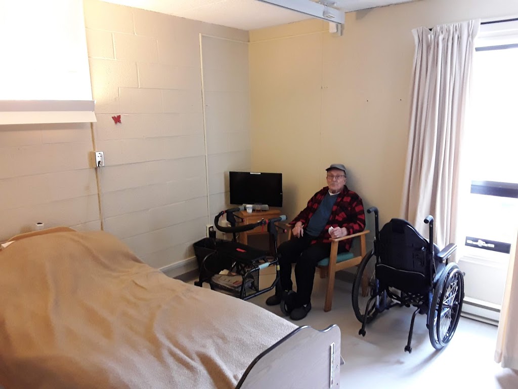 Centre DAccueil Roger Seguin | 435 Lemay St, Clarence Creek, ON K0A 1N0, Canada | Phone: (613) 488-2053