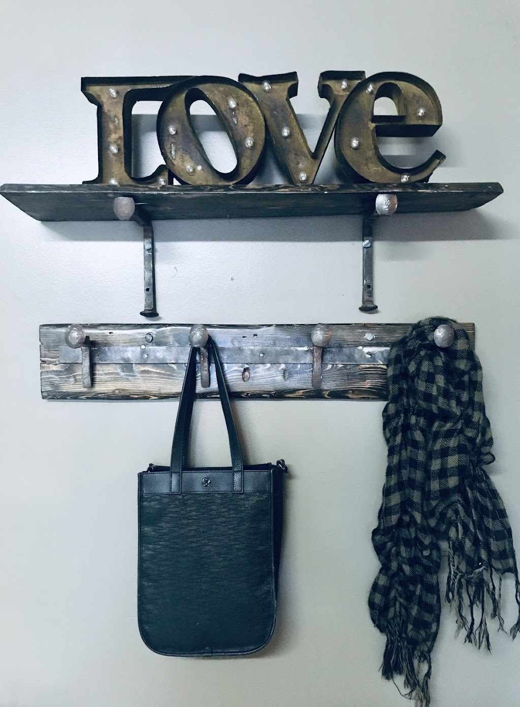 RailRustic | 54013 Hwy 598, Leslieville, AB T0M 1H0, Canada | Phone: (403) 844-7345