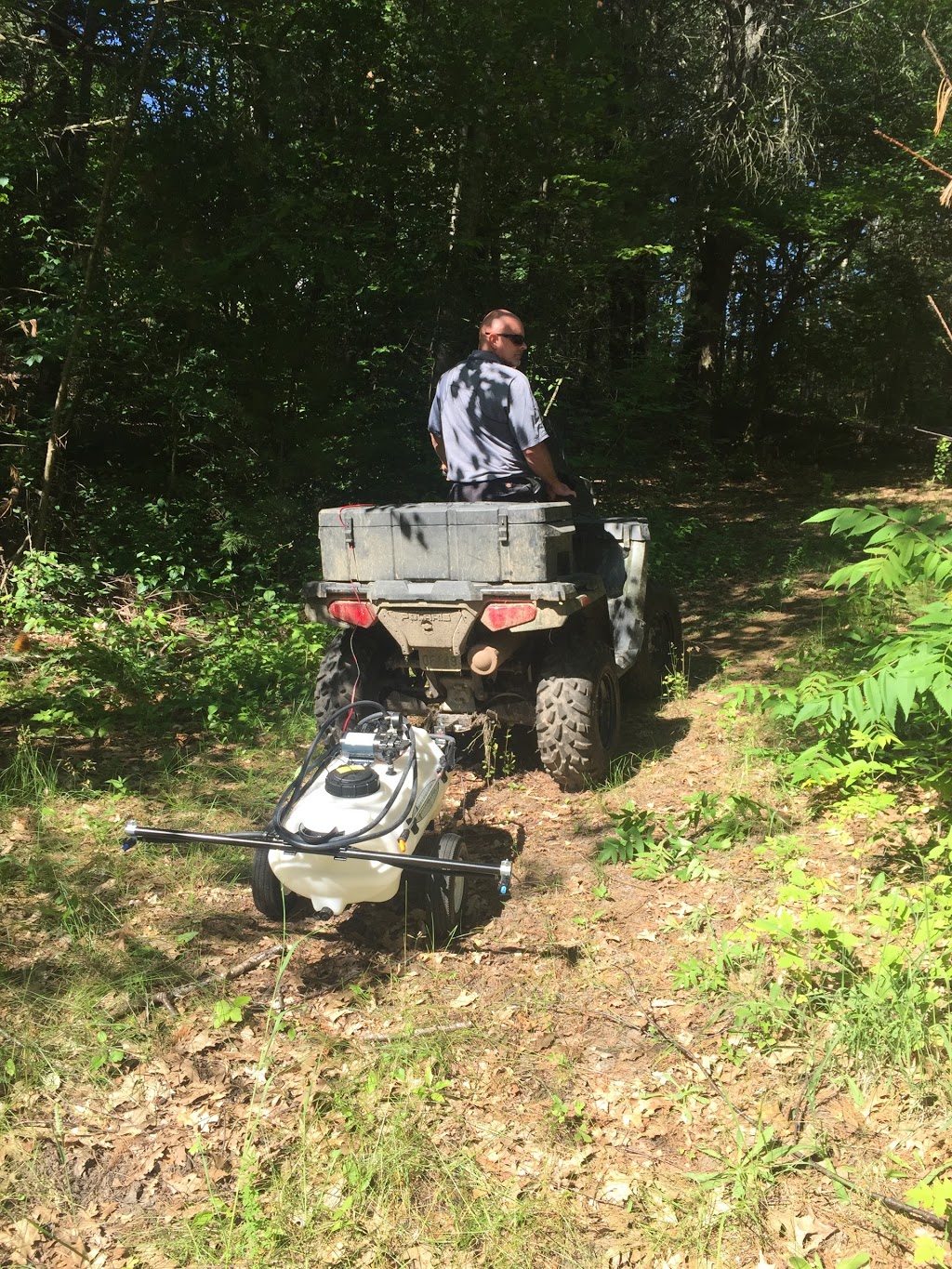 Miller Pest Control | 470 Robinson Rd, Ennismore, ON K0L 1T0, Canada | Phone: (866) 858-2152