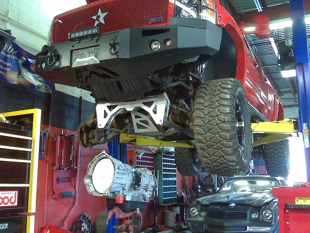 Daves Newmarket Transmission Inc | 1208 Gorham St #10, Newmarket, ON L3Y 8Y9, Canada | Phone: (905) 853-6722