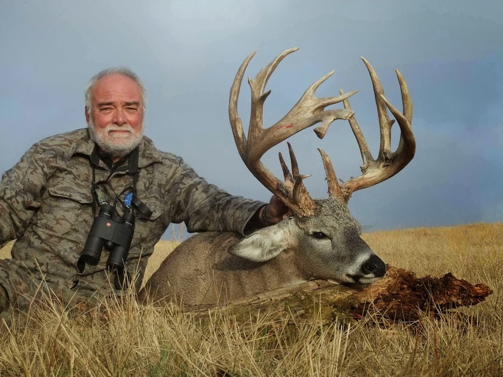 Hartland Whitetails | NE Section 19 13 25 W2, Box 187, Briercrest, SK S0H 0K0, Canada | Phone: (306) 313-1151