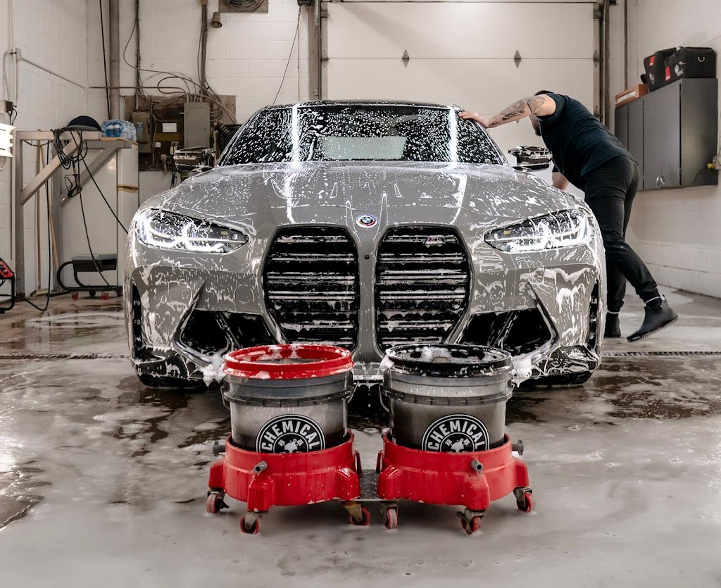 Diamond Auto Spa | 3051 Osler St #7, London, ON N5V 3K2, Canada | Phone: (519) 841-9196