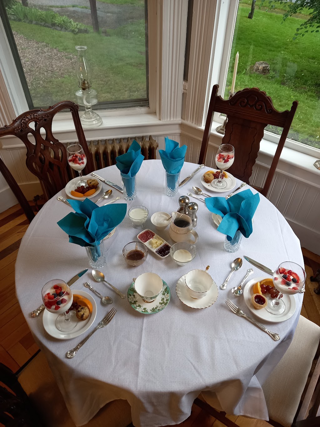 Carlisle House Inn | 548 St George St, Annapolis Royal, NS B0S 1A0, Canada | Phone: (902) 532-2100