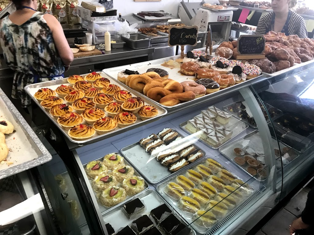 Aveiro Bakery | 2530 Sixth Line Unit 12, Oakville, ON L6H 6W5, Canada | Phone: (289) 725-0338