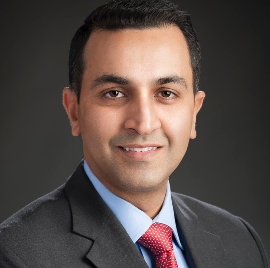 Ahmar Khan Home-Team.ca Real Estate | 8-6980 Maritz Dr, Mississauga, ON L5W 1Z3, Canada | Phone: (647) 227-0323
