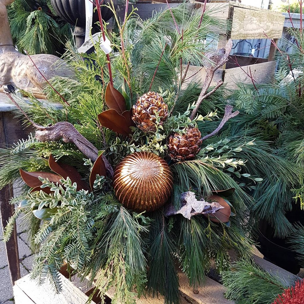 Vermeers Garden Centre & Flower Shop | 684 S Pelham Rd, Welland, ON L3C 3C8, Canada | Phone: (905) 735-5744