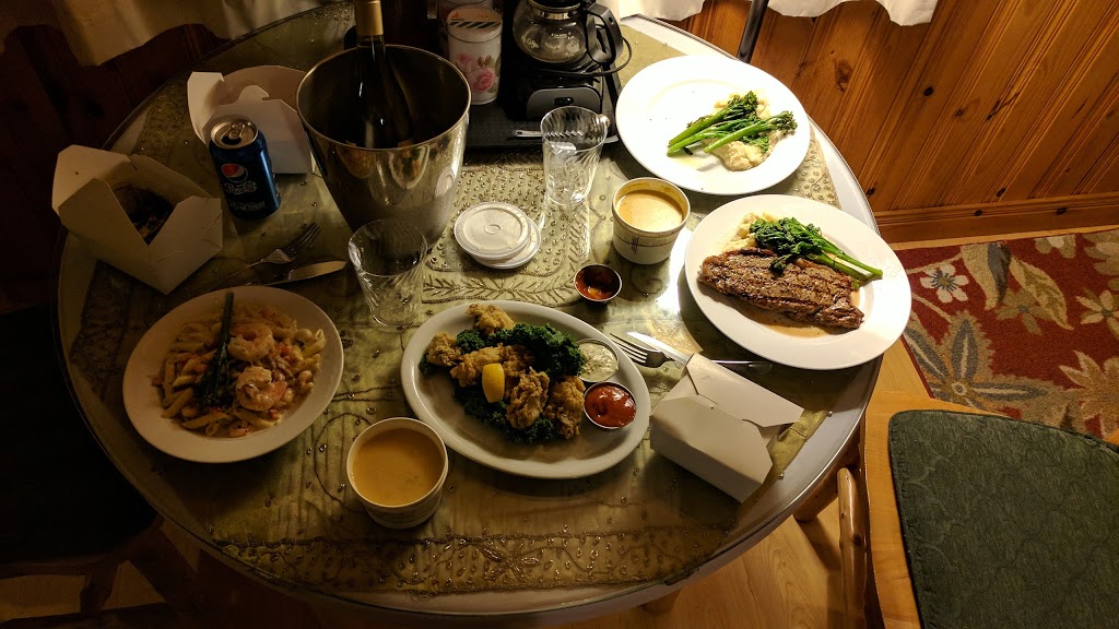 Deer Harbor Inn Restaurant | 75 Inn Lane, Eastsound, WA 98245, USA | Phone: (360) 376-1040