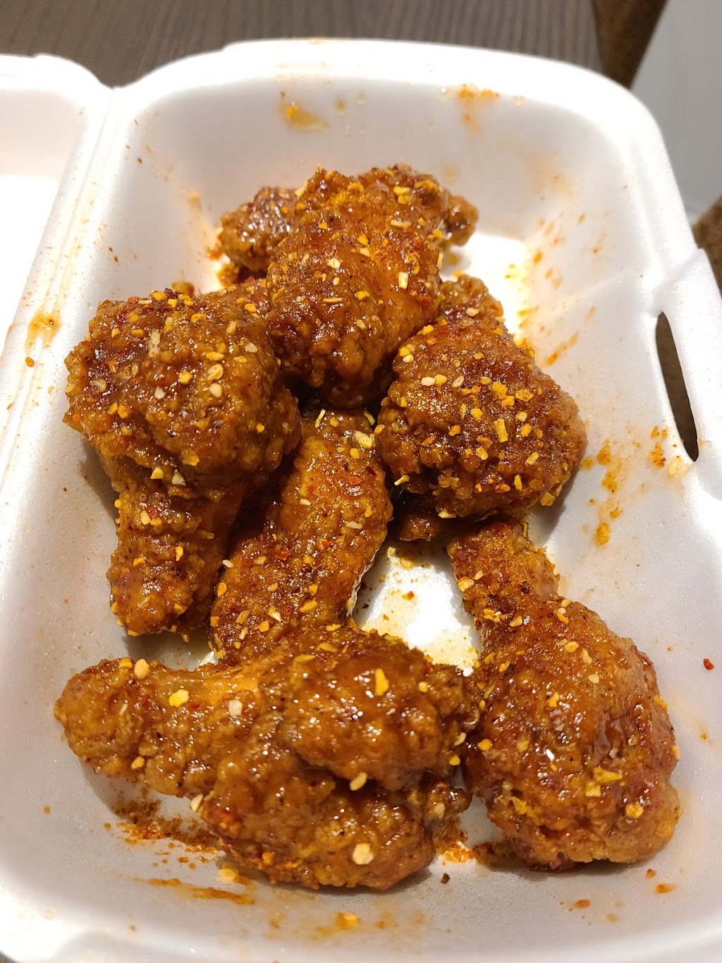 Wild Wing | 875 St David St N, Fergus, ON N1M 2W3, Canada | Phone: (519) 787-7474