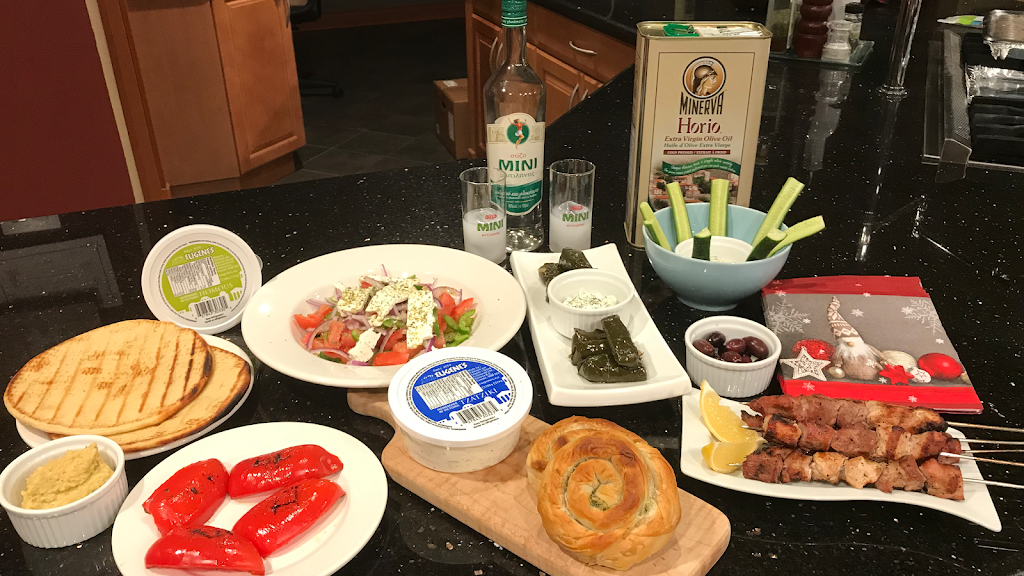 Eugene’s Greek Food | 14-6782 Veyaness Rd, Saanichton, BC V8M 2C2, Canada | Phone: (778) 351-1331