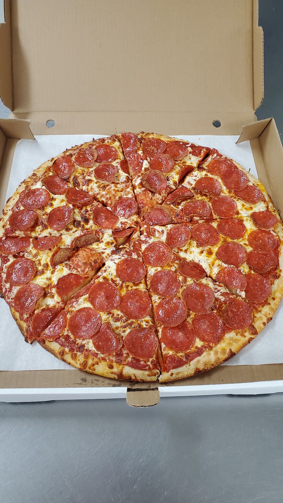 Stirlini Pizza | 150 Nichols Ave, Kentville, NS B4N 2H6, Canada | Phone: (902) 365-8888