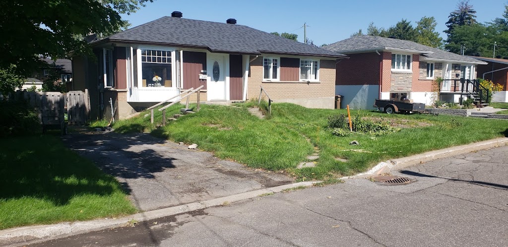 LVP Construction & rénovation | 9524 R. Sherbrooke E, Montréal, QC H1L 1E8, Canada | Phone: (438) 921-8069