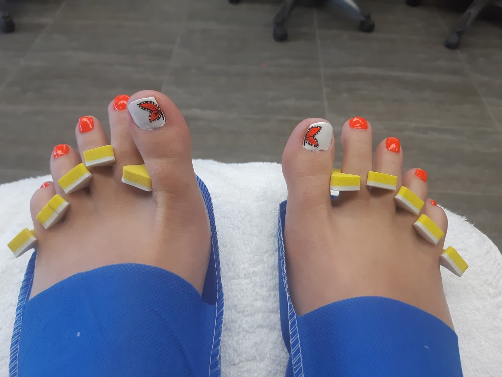 Magic Nail & Body | 225 Fairview Dr, Brantford, ON N3R 7E3, Canada | Phone: (519) 754-0385