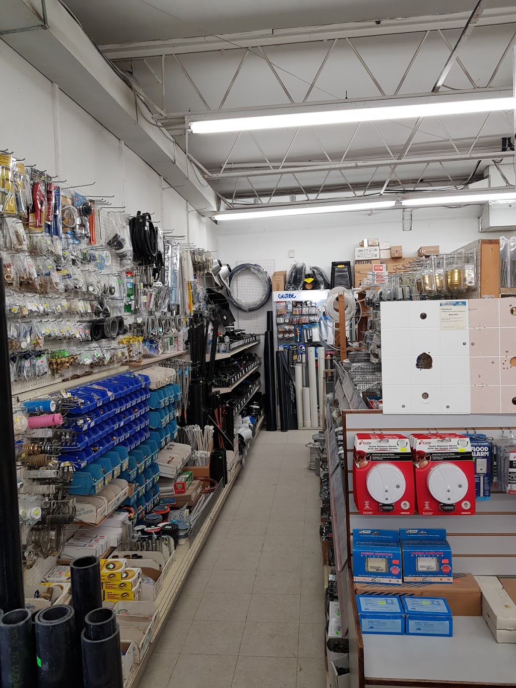 Wintact Building Supplies | 443 Coxwell Av, Toronto, ON M4L 3B9, Canada | Phone: (416) 406-3888