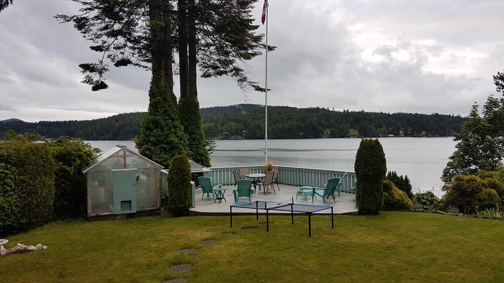 Seascape Inn | 6435 Sooke Rd, Sooke, BC V9Z 0A8, Canada | Phone: (250) 642-7677