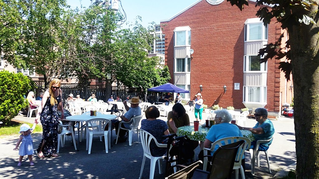 Durand Retirement Residence | 10 Herkimer St, Hamilton, ON L8P 2G2, Canada | Phone: (905) 525-0338