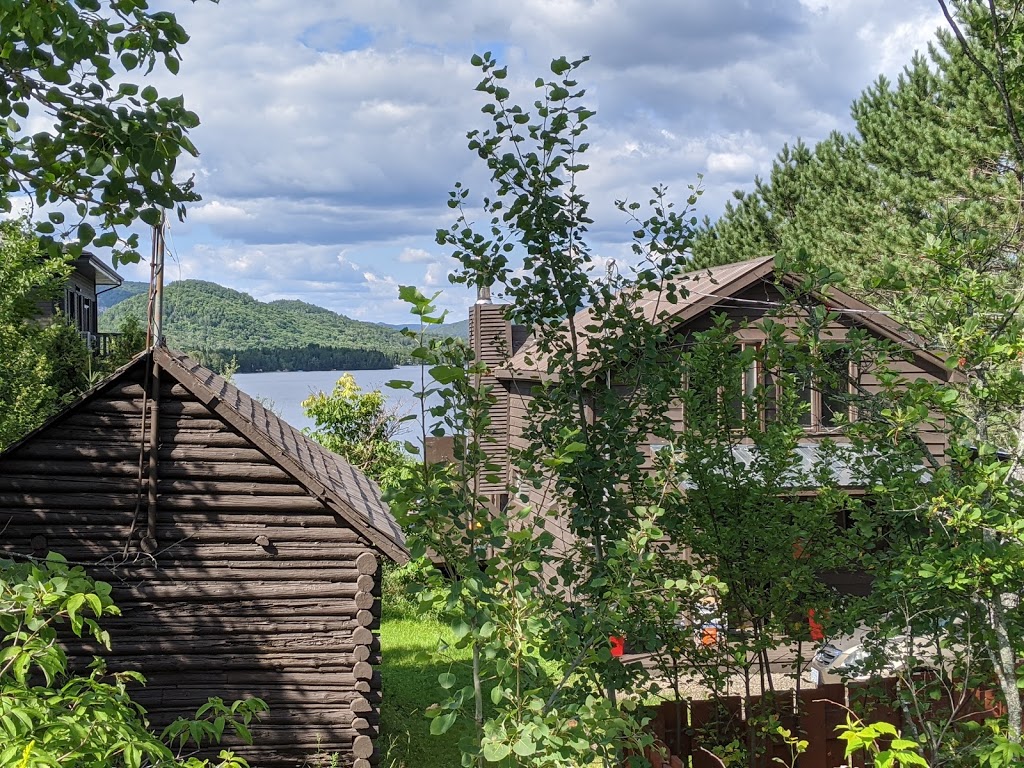 Lac superieur | 2213-2261 Chemin du Lac Supérieur, Lac-Supérieur, QC J0T 1P0, Canada | Phone: (819) 713-0445