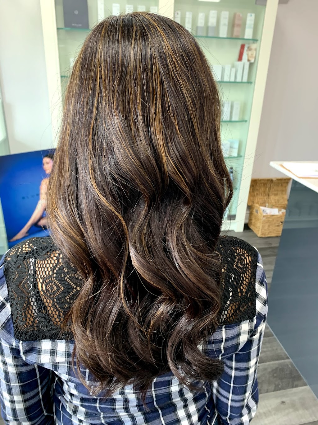 Meenu Bridal Salon | 611 Wanless Dr Unit # 3, Brampton, ON L7A 3Y6, Canada | Phone: (905) 970-8596