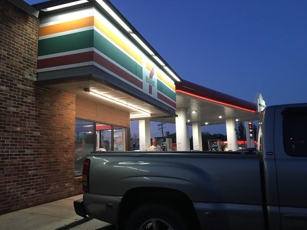 7-Eleven | 1622 St Marys Rd, Winnipeg, MB R2M 3W7, Canada | Phone: (204) 985-0179